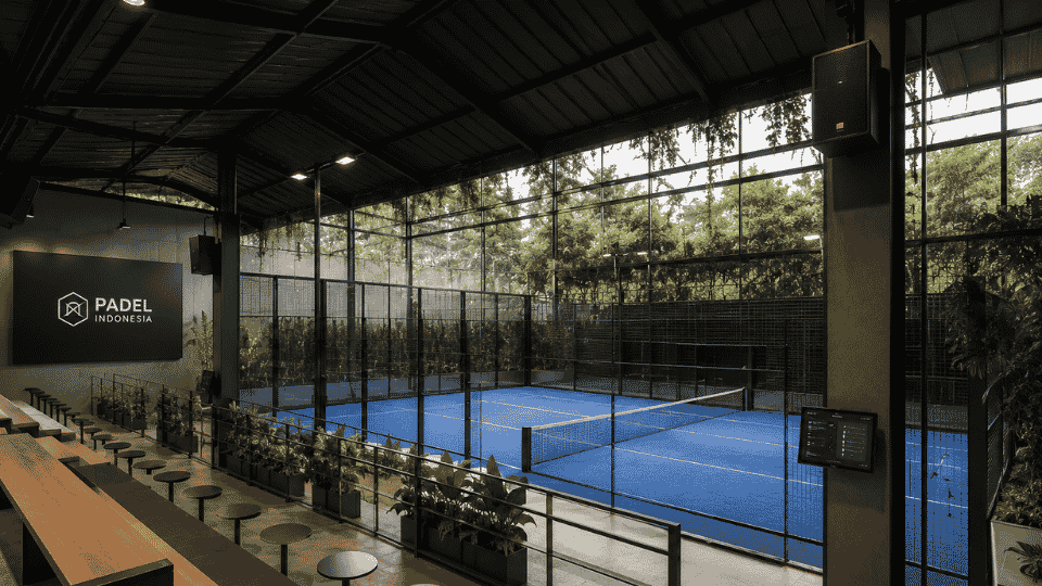 Entertainment Venue Sports arena dan entertainment venue dengan LED display, sound system stadion, digital signage, dan solusi audio visual venue olahraga di Indonesia.